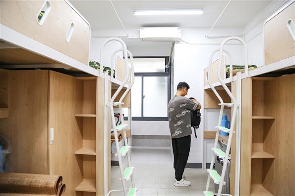 你好，2022级新同学
